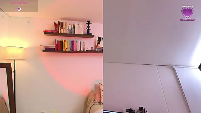 Evelyn  16 online show from October 10, 2025, 1:04 am