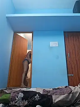 Snapshot of tight_pussy57 chatting on September 9, 2025, 11:32 am tight pussy57 online show from September 9, 2025, 11:32 am