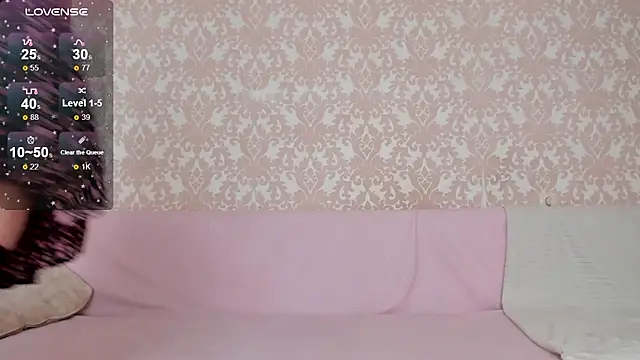 Lil Foxy9 online show from October 29, 2025, 7:21 am