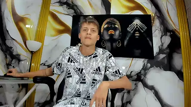 mono blonde online show from September 12, 2025, 6:30 pm
