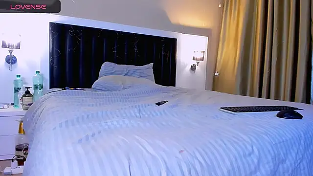 marrenaa online show from January 14, 2026, 11:05 am