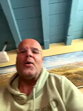 Snapshot of Renebisex chatting on October 18, 2025, 7:31 am Renebisex online show from October 18, 2025, 7:31 am