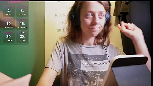 Eveline Beauty Kitty online show from April 13, 2026, 6:24 pm