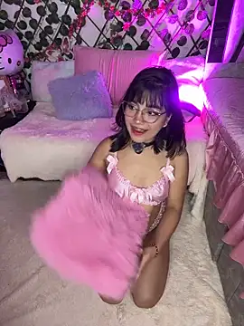 isabel jaames online show from February 27, 2026, 11:27 pm