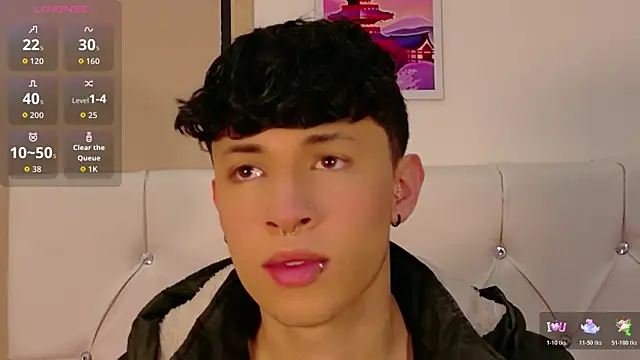 Axel  Evans online show from April 3, 2026, 10:57 am