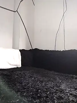 ChloeRaviss online show from November 25, 2025, 12:38 pm