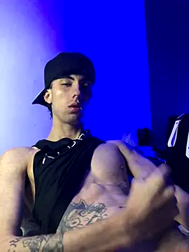 Snapshot of redmen69 chatting on October 6, 2025, 6:11 am redmen69 online show from October 6, 2025, 6:11 am