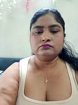 hornyriyanka online show from May 11, 2026, 2:39 am