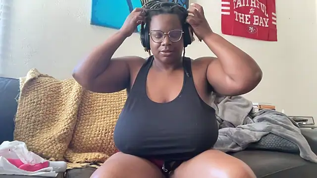 Snapshot of furykat1 chatting on March 8, 2026, 6:55 pm furykat1 online show from March 8, 2026, 6:55 pm