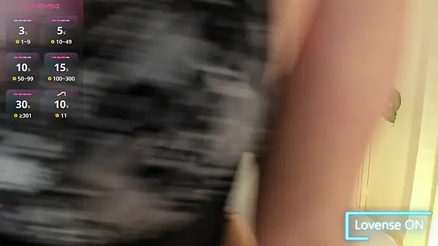 Lea Joness online show from October 23, 2025, 11:24 pm