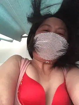 chengcheng12 online show from March 2, 2026, 7:15 am