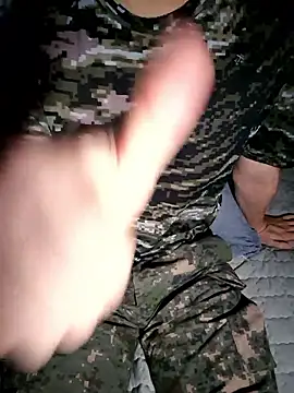 111owo111 online show from September 30, 2025, 2:11 pm