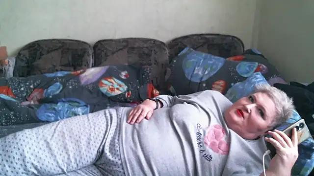 Lana555 online show from April 19, 2026, 8:02 am