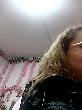 Asuna yuuky online show from March 6, 2026, 10:17 pm