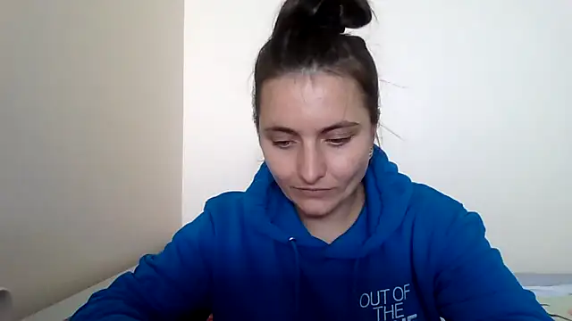 DInaraXRose online show from September 11, 2025, 11:32 am