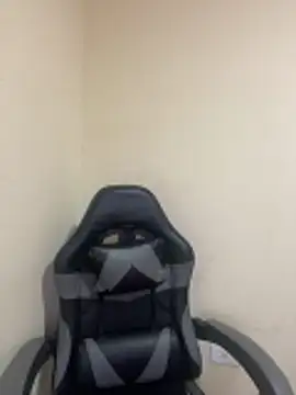 Vliacoooper2 online show from April 21, 2026, 11:16 am