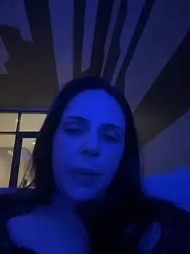 Lady LauraRose online show from November 16, 2025, 12:27 am