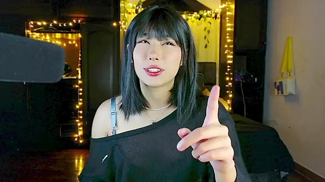 Shisuku Sophi online show from February 12, 2026, 5:35 am