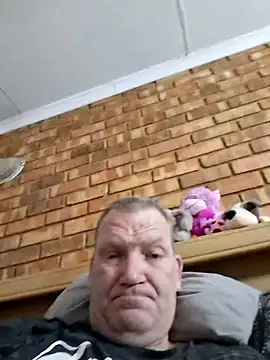 Snapshot of wallacelegend chatting on September 25, 2025, 5:33 am wallacelegend online show from September 25, 2025, 5:33 am