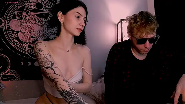 Snapshot of poisondevotion chatting on January 11, 2026, 5:51 pm poisondevotion online show from January 11, 2026, 5:51 pm