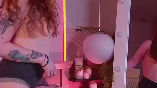 MiaEuphoria  online show from February 9, 2026, 4:05 am