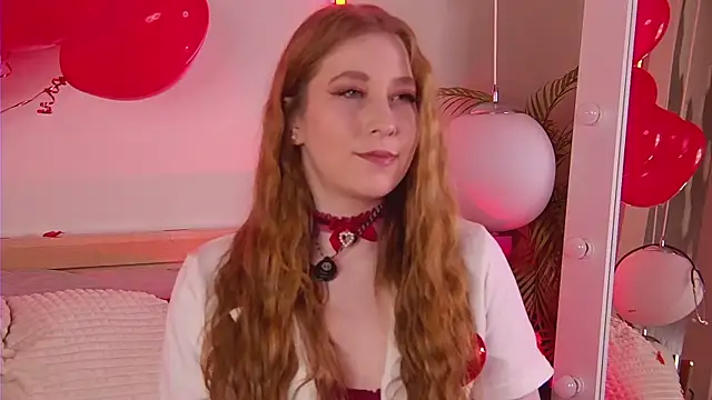 MiaEuphoria  online show from February 15, 2026, 4:09 am