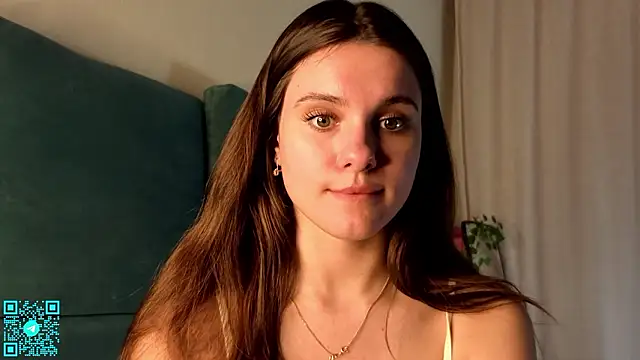 chloemilka online show from March 20, 2026, 5:18 pm