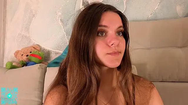 Snapshot of chloemilka chatting on July 16, 2026, 5:08 pm chloemilka online show from July 16, 2026, 5:08 pm