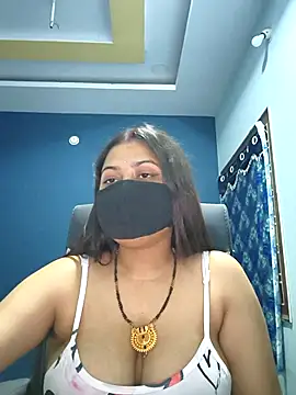 Snapshot of SassyWildCouple chatting on September 14, 2025, 4:06 pm SassyWildCouple online show from September 14, 2025, 4:06 pm