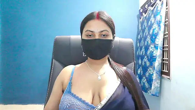 Snapshot of SassyWildCouple chatting on October 8, 2025, 1:53 pm SassyWildCouple online show from October 8, 2025, 1:53 pm