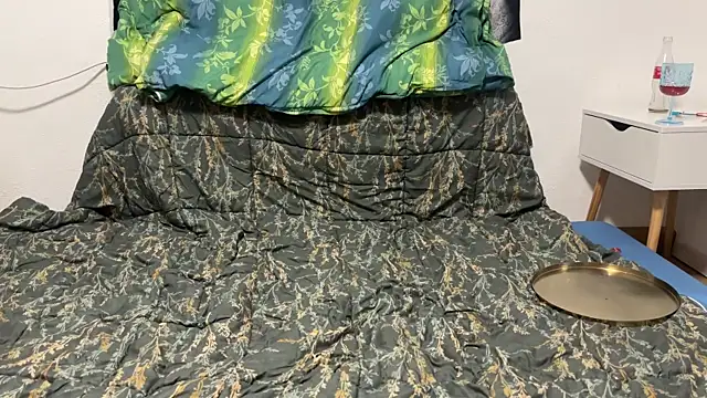 hornycouplefuck12 online show from June 12, 2026, 9:14 pm