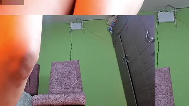 Snapshot of hot_Dariana_pantyhose chatting on November 22, 2025, 2:38 pm hot Dariana pantyhose online show from November 22, 2025, 2:38 pm