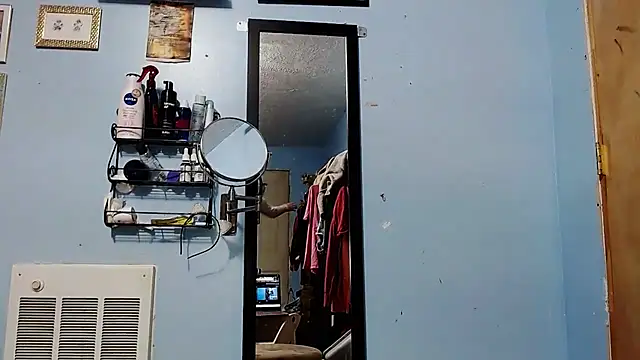 ovmilf online show from February 17, 2026, 4:31 am