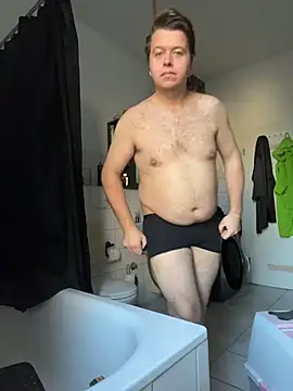 Snapshot of Lars2306 chatting on December 5, 2025, 1:52 pm Lars2306 online show from December 5, 2025, 1:52 pm