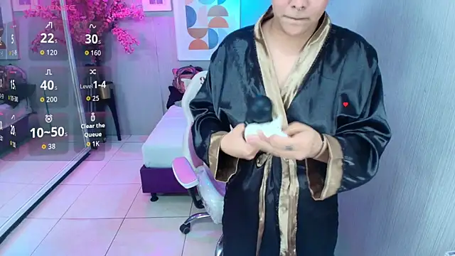 Snapshot of Maggy_t18 chatting on June 5, 2026, 6:52 am Maggy t18 online show from June 5, 2026, 6:52 am