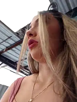 Natasanz online show from November 14, 2025, 8:51 pm