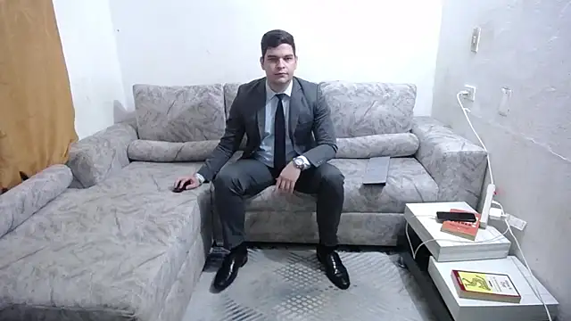 Victor Maitland online show from February 6, 2026, 3:55 am