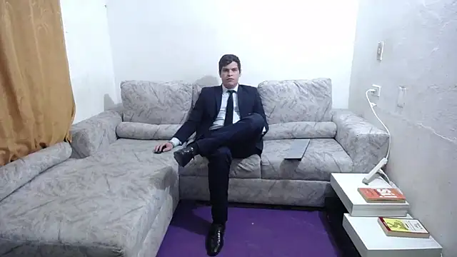 Victor Maitland online show from April 21, 2026, 3:57 am