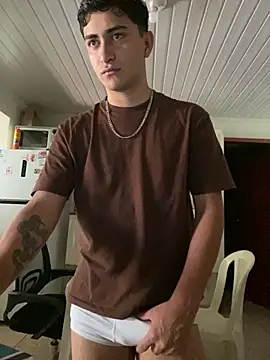 Tavinho067 online show from February 25, 2026, 2:59 pm