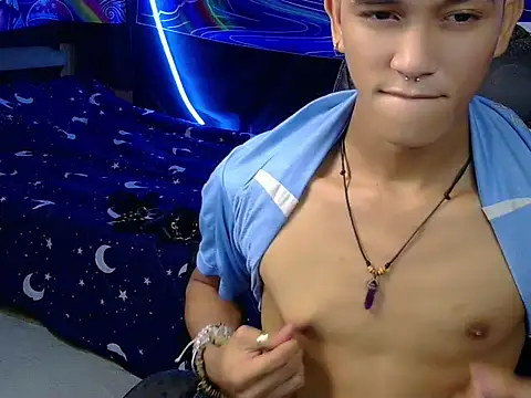 kenbigcockxx online show from July 15, 2026, 1:38 pm