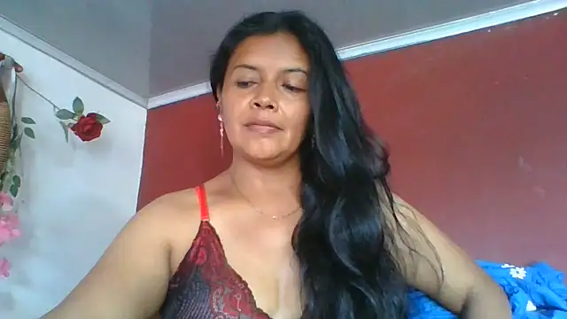 DianaOchoa  online show from June 1, 2026, 8:21 pm