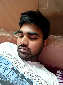 Snapshot of Harsha_Happy chatting on November 14, 2025, 1:04 am Harsha Happy online show from November 14, 2025, 1:04 am