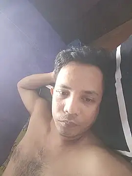 hotcumboi69 online show from July 16, 2026, 2:39 am
