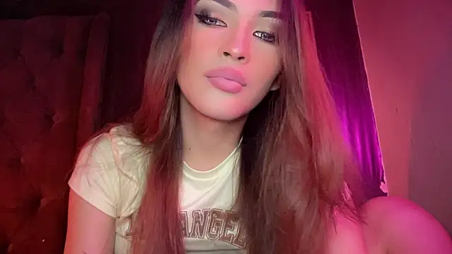 Snapshot of Alicegreenexx chatting on July 6, 2026, 3:36 am Alicegreenexx online show from July 6, 2026, 3:36 am