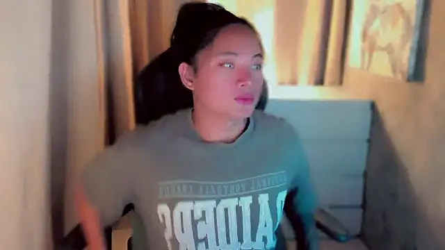 Snapshot of kaicromwell_ chatting on September 15, 2025, 6:24 am kaicromwell online show from September 15, 2025, 6:24 am