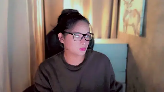 Snapshot of kaicromwell_ chatting on September 16, 2025, 10:49 am kaicromwell online show from September 16, 2025, 10:49 am