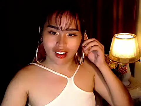 urmidnightcravingsxx online show from March 26, 2026, 12:22 pm