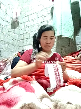 jienrrr online show from October 11, 2025, 1:27 am