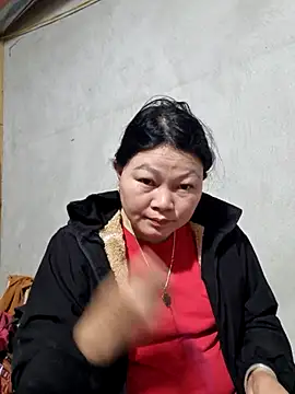 yoowwmr online show from November 21, 2025, 11:53 am