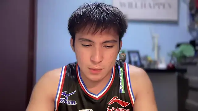 lovely jay online show from September 23, 2025, 8:34 pm